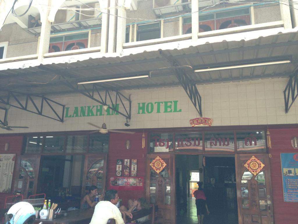 Lankham Hotel Pakse Exterior foto